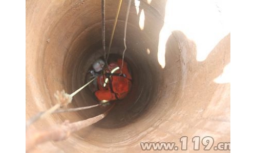 弥渡深井被困事故频发9分钟接警2起