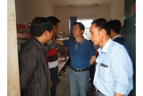 沙伟风牛街调研：着力解决群众生活中最迫切的困难和问题