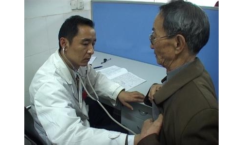 弥渡县为65周岁以上老年人免费体检